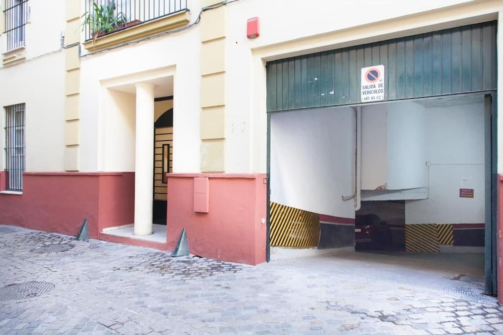 Zona 1 Santa Cruz Parking Privado Apartment Севиля Екстериор снимка