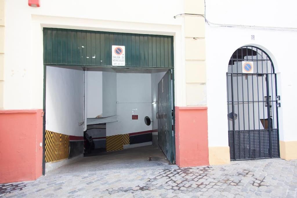 Zona 1 Santa Cruz Parking Privado Apartment Севиля Екстериор снимка