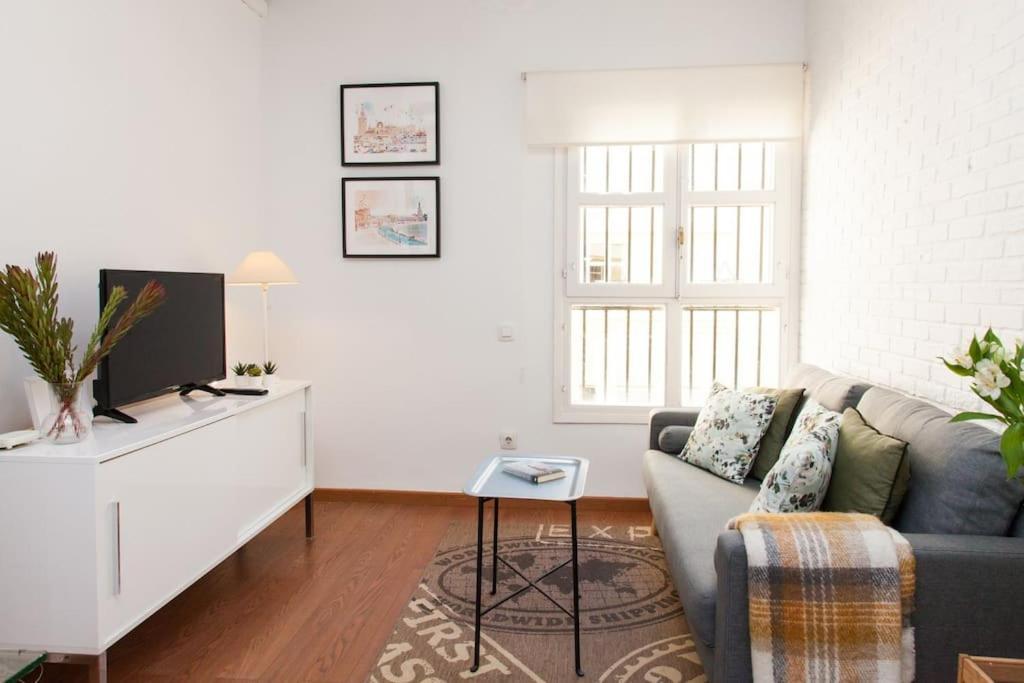 Zona 1 Santa Cruz Parking Privado Apartment Севиля Екстериор снимка