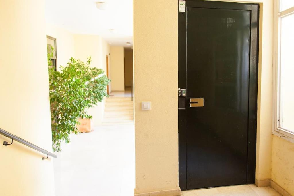 Zona 1 Santa Cruz Parking Privado Apartment Севиля Екстериор снимка